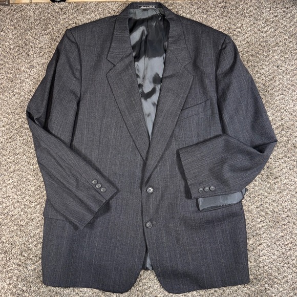 Valentino Uomo Other - Valentino Uomo 46L Neiman Marcus Vintage Wool Pinstripe Blazer Gray Mens Italy